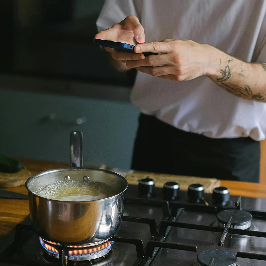 cooking w/ non-stick pans for mobile