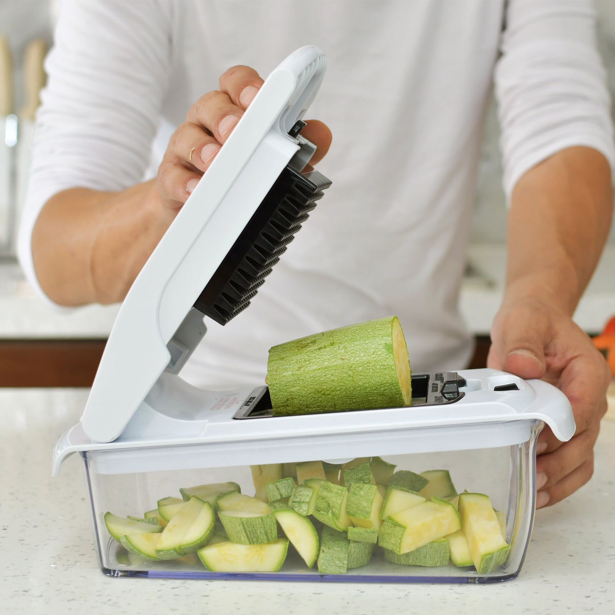 How to Use Fullstar Chopper as a Spiralizer